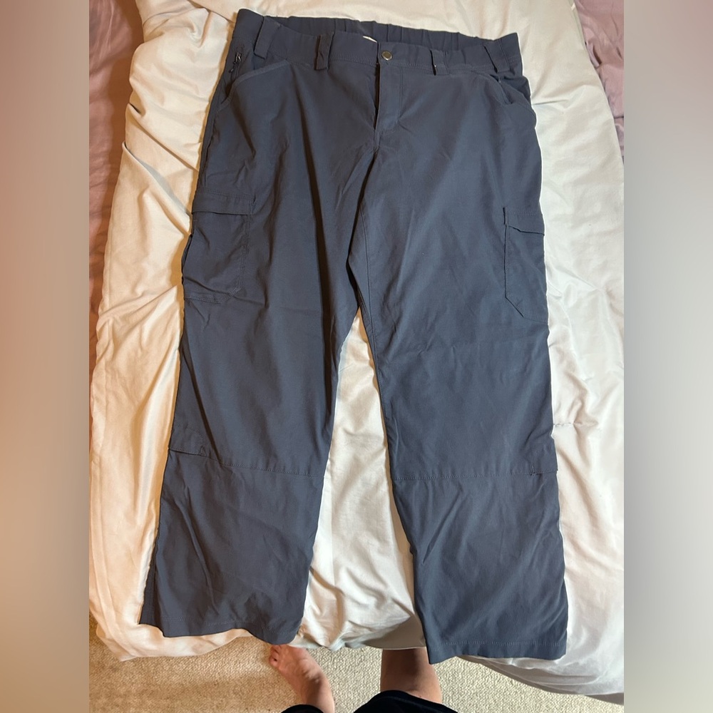 Duluth Trading Co Women’s Blue Cargo Pants